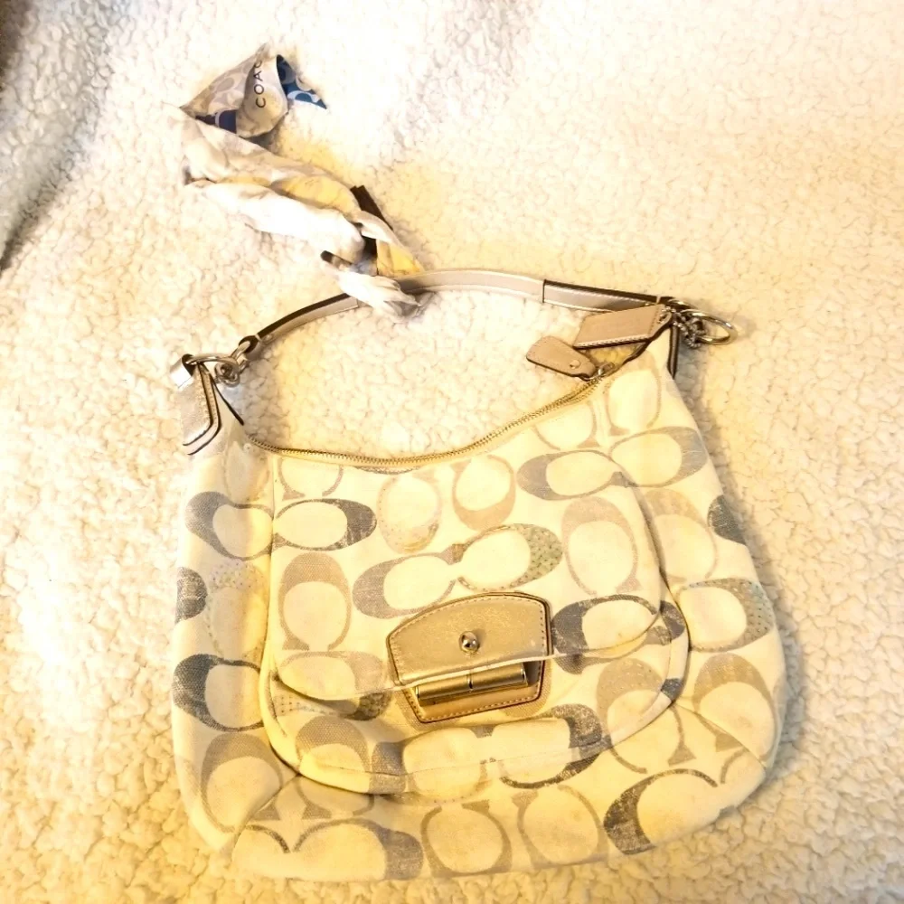 Coach excellent used